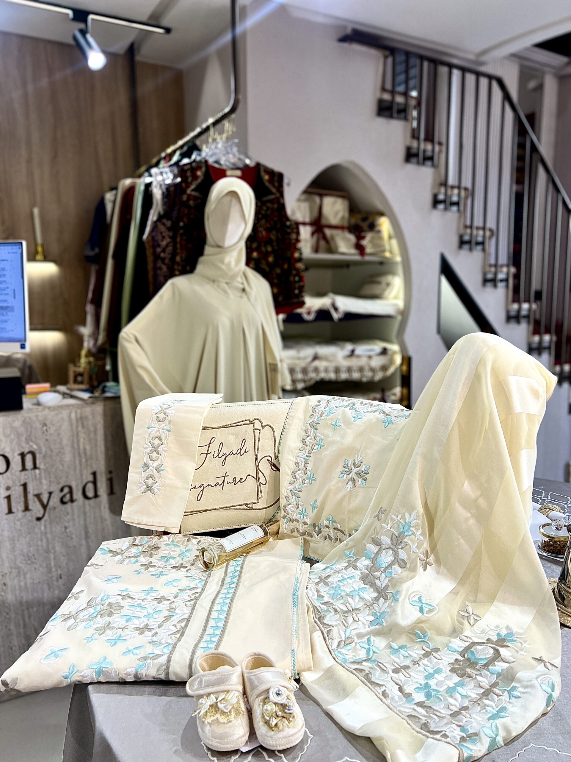 Rbati Tiffany – Image 2