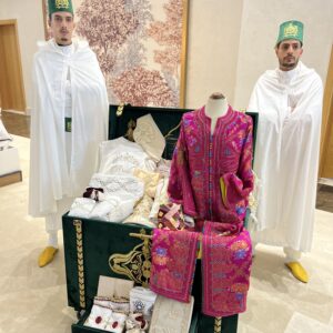 Malette Vintage Bridal Trousseau / I said YES